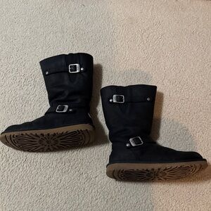 UGG Kensington Black Buckle zip Boots size 6 big kids, 7.5 women’s
